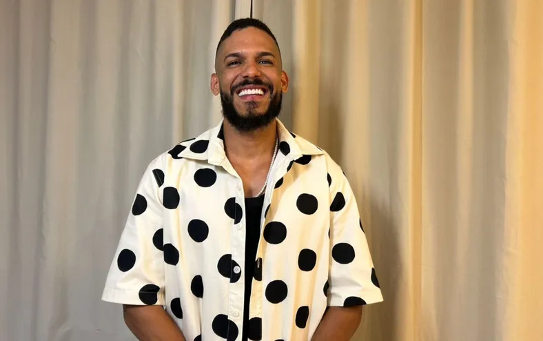 Ex-Estrela da Casa, Breno Casagrande celebra nova fase no Carnaval - Imagem