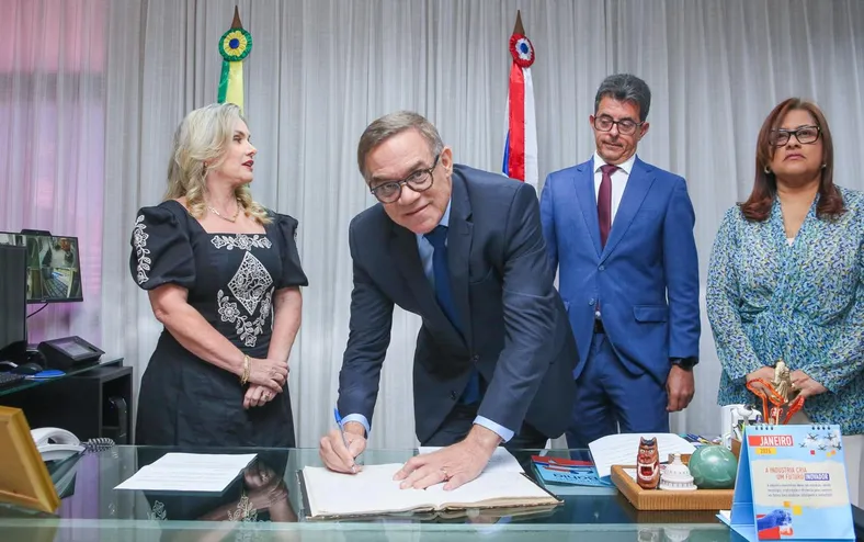 Saiba quanto sucessor de Alan Sanches vai receber de salário na Alba - Imagem