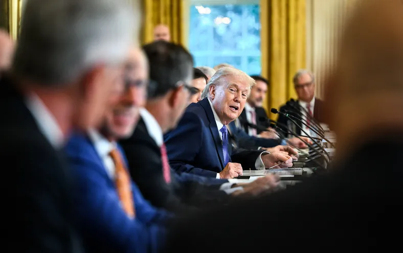 Trump cobra US$ 1 bilhão para países ficarem em conselho de Gaza - Imagem