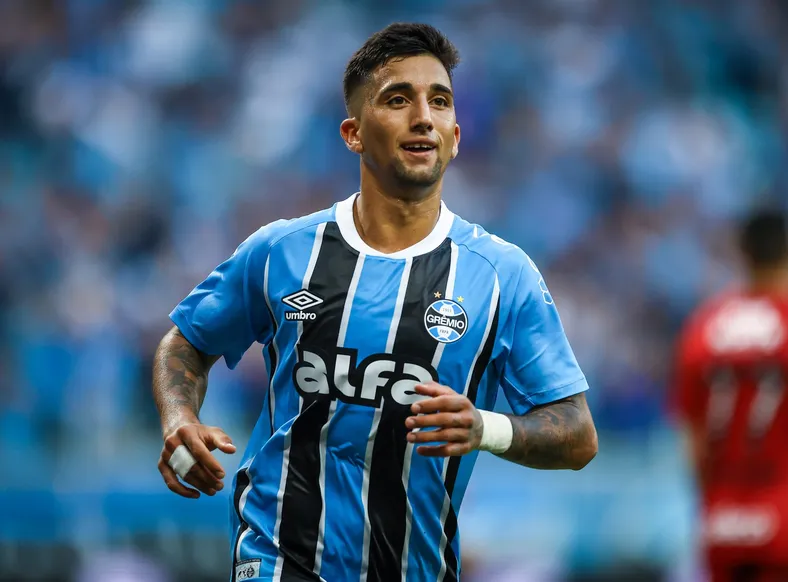 Bahia tem negociações avançadas com meia-atacante da Seleção Uruguaia - Imagem