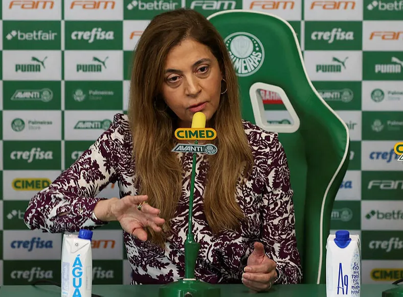 Leila Pereira dispara em declaração polêmica: "Meu sub-20 ganha do Vitória" - Imagem