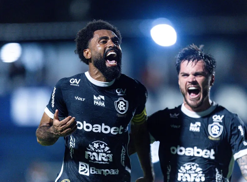 Adversário do Vitória na Série A deve R$ 6 milhões a jogadores e comissão - Imagem