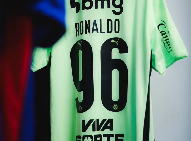 Rogério Ceni defende Ronaldo após falha: “Não pode se abalar” - Imagem