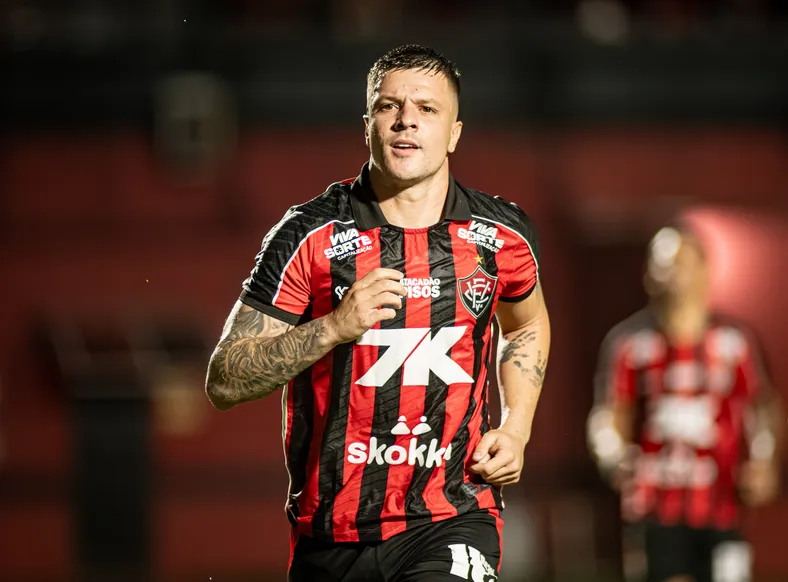 Vitória atropela Juazeirense e vence a primeira partida no Baianão - Imagem