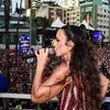 Folião vestido de latinha chama atenção de Ivete Sangalo no Carnaval - Imagem