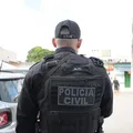 Mulher é presa após deixar filhos sozinhos por cinco dias na Bahia imagem