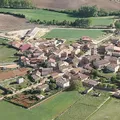 Casa grátis e emprego garantido: vila europeia oferece benefícios para brasileiros se mudarem imagem