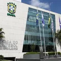 CBF amplia prazo para contratações e clubes podem se reforçar após os estaduais imagem