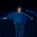 Djavan antecipa novidades de show em Salvador: "Vai ser uma emoção imensa" imagem