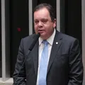 Elmar Nascimento é derrotado por petista em disputa para o TCU imagem
