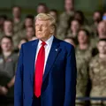 Em meio à guerra, Trump fará pronunciamento à nação sobre o Irã imagem