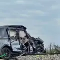 Ex-Liverpool e Arsenal morre após bater carro em trem imagem