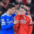 Fifa aprova expulsão direta para jogador que cobrir a boca; entenda imagem