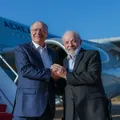 Geraldo Alckmin anuncia saída do governo Lula imagem