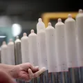 Guerra pode elevar preço da camisinha para R$ 32 no Brasil; entenda imagem