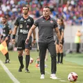 Jair Ventura diz segredo para vencer BaVi: "Tirar orçamento do Bahia" imagem