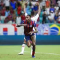 Jean Lucas assume artilharia do Bahia em BaVis: "Gosto de jogar" imagem