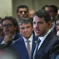 AGU pede ao STF suspensão de decisão que afastou Andrei Rodrigues imagem