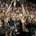 Lembra dele? Campeão da Série B pelo Vitória assina com time paulista imagem