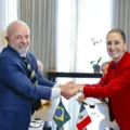 Lula e presidente do México reforçam aliança e preparam cúpula empresarial imagem