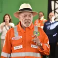 Lula ironiza relação de Flávio com Vorcaro: "Isso é caso de polícia" imagem