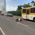 Mulher morre após sofrer acidente de motocicleta em Salvador imagem