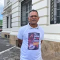 "Não tem volta": pai de jovem morto por PMs busca justiça em Salvador imagem