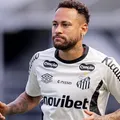 Neymar sobe o tom contra postagem após ser vaiado em derrota do Santos imagem