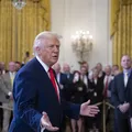 Brasil será afetado? Nova tarifa de 15% de Trump começa a valer imagem