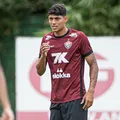 "Obrigação ganhar fora", afirma volante após derrota do Vitória imagem