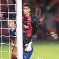 Renê brilha, Vitória joga bem e goleia o Coritiba no Barradão imagem
