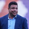 Ronaldo Fenômeno tenta comprar SAF de clube do interior de SP imagem