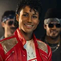 Vale a pena ver Michael? Filme entrega versão superficial do Rei do Pop imagem
