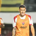 Vitória de Jair Ventura nunca venceu sem Baralhas, desfalque contra o Flamengo imagem