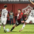 Vitória x Flamengo: onde assistir, escalações e tudo sobre o jogo imagem