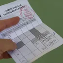 Venda de passaportes vacinais expõe ações de grupos antivacinas em redes sociais