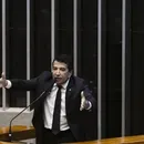 Senador bolsonarista vira réu na Justiça por falsa acusação de estupro