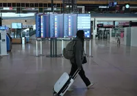 Aeroporto suspende voos após 'objeto voador não identificado' ser avistado imagem