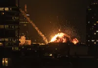 Ataque: imagens mostram bombardeios dos EUA contra Irã imagem