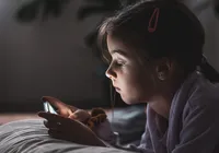 Especialistas sugerem atitudes para proteger crianças e adolescentes dos riscos digitais