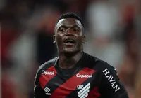 Bahia provoca atacante do Athletico que fez post polêmico após triunfo imagem