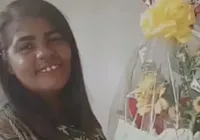Blusa é encontrada durante buscas por mulher arrastada por enxurrada na Bahia imagem