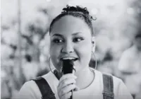 Cantora gospel morre após cair de ‘minhocão’ em parque de diversão