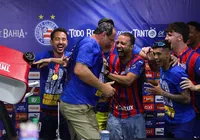 Ceni exalta torcida do Bahia após título baiano: "Carregou o time" imagem