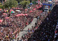 Circuitos do Centro superam a Barra-Ondina no último dia de Carnaval