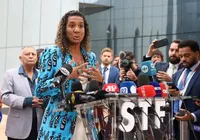 Cobrando justiça, família de Marielle acompanha julgamento no STF imagem