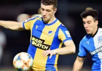 Brasileiro no Chipre conta como o futebol resiste em meio a conflitos armados