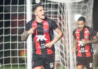 Decisivo! Renato Kayzer retorna de lesão com gol da classificação