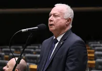 Escala 6x1: atual modelo penaliza quem mais trabalha, diz Paulo Azi