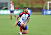 Ex-Bahia treina em separado e fica perto de deixar clube da Série A imagem